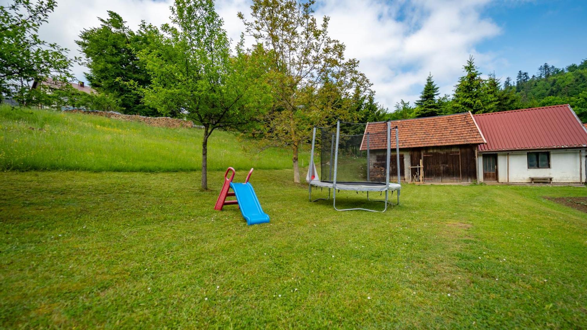 Apartmani Gruzdovo Делнице Экстерьер фото